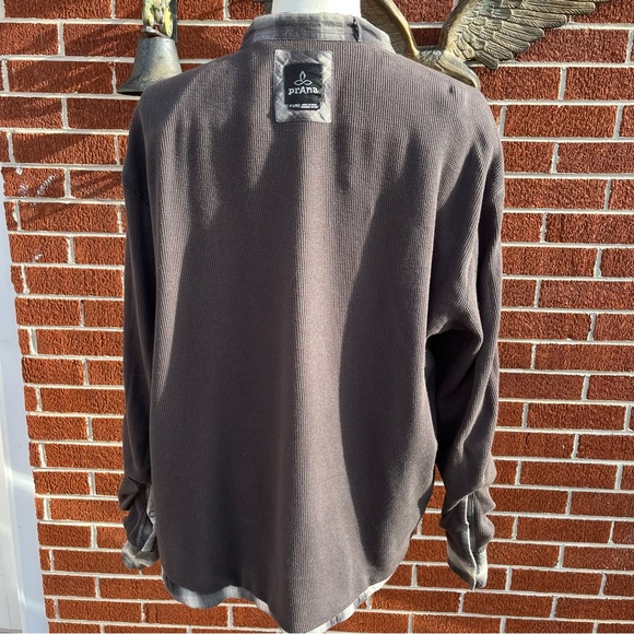 Prana Flannel w/Lining (Thermal) Snap-Down Shirt Black and Grey L/S Mens Size XL - Picture 11 of 12